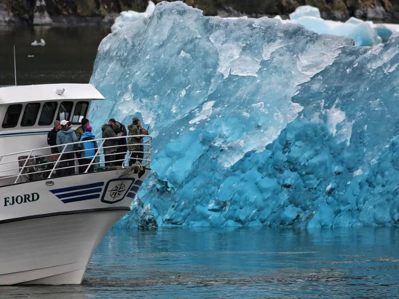 Small Ship Cruises Alaska | Alaska Islands, Whales & Glaciers